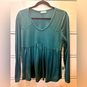 Altar'd State Green Smocked Tunic Long Sleeve